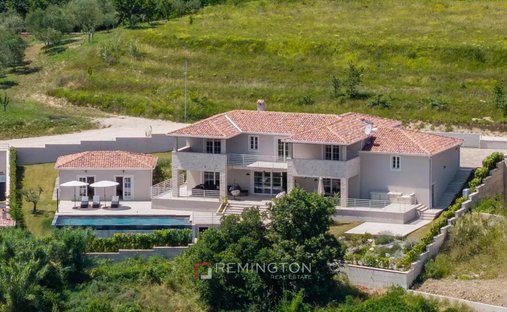 Villa in Vizinada, Istria County, Croatia 1