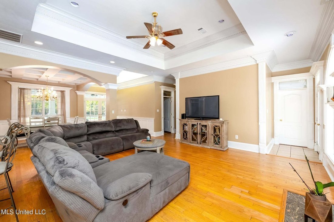 House in Picayune, Mississippi, United States 4 - 13839899