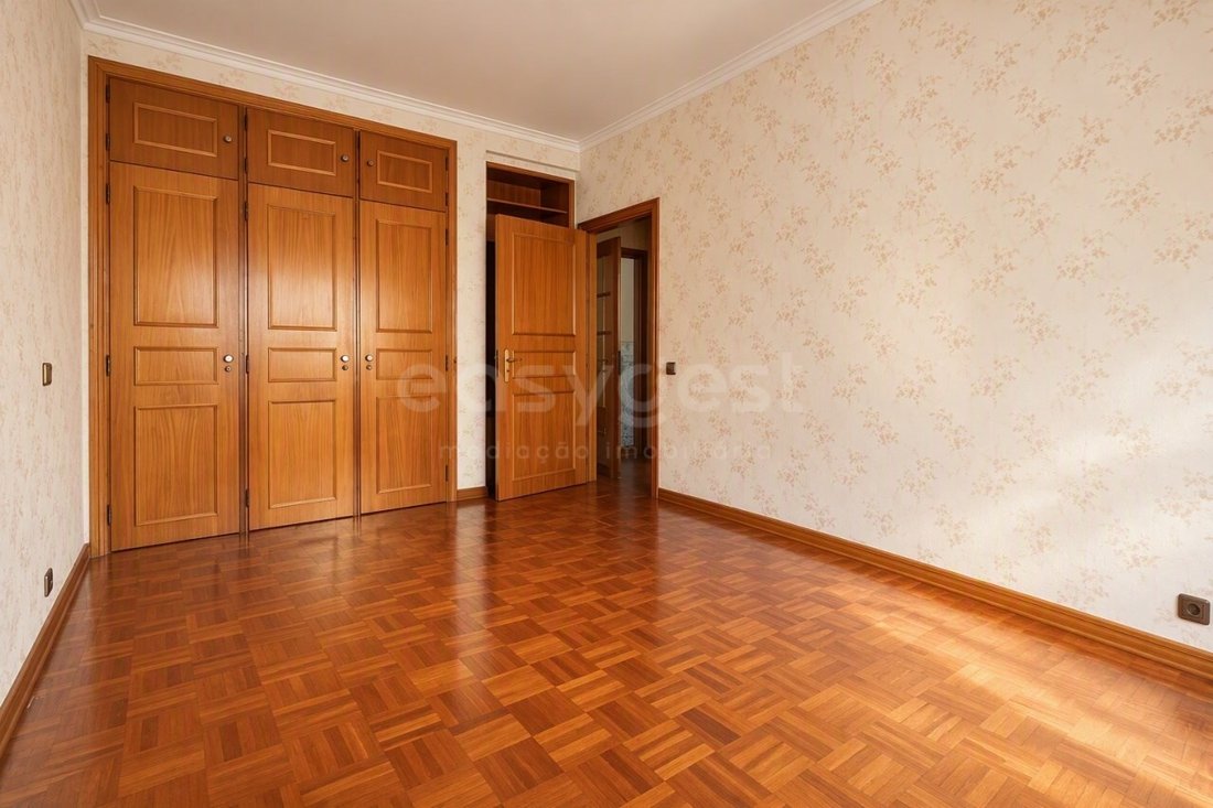 Apartment in Santo Antonio dos Olivais, Coimbra District, Portugal 5 - 18937952