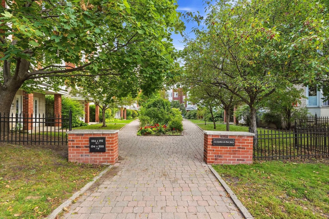Condo in Montréal, Quebec, Canada 2 - 18937799