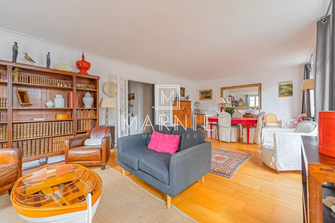 Apartment in Saint Lambert, Paris 15e Arrondissement, Paris 2 - 18937910