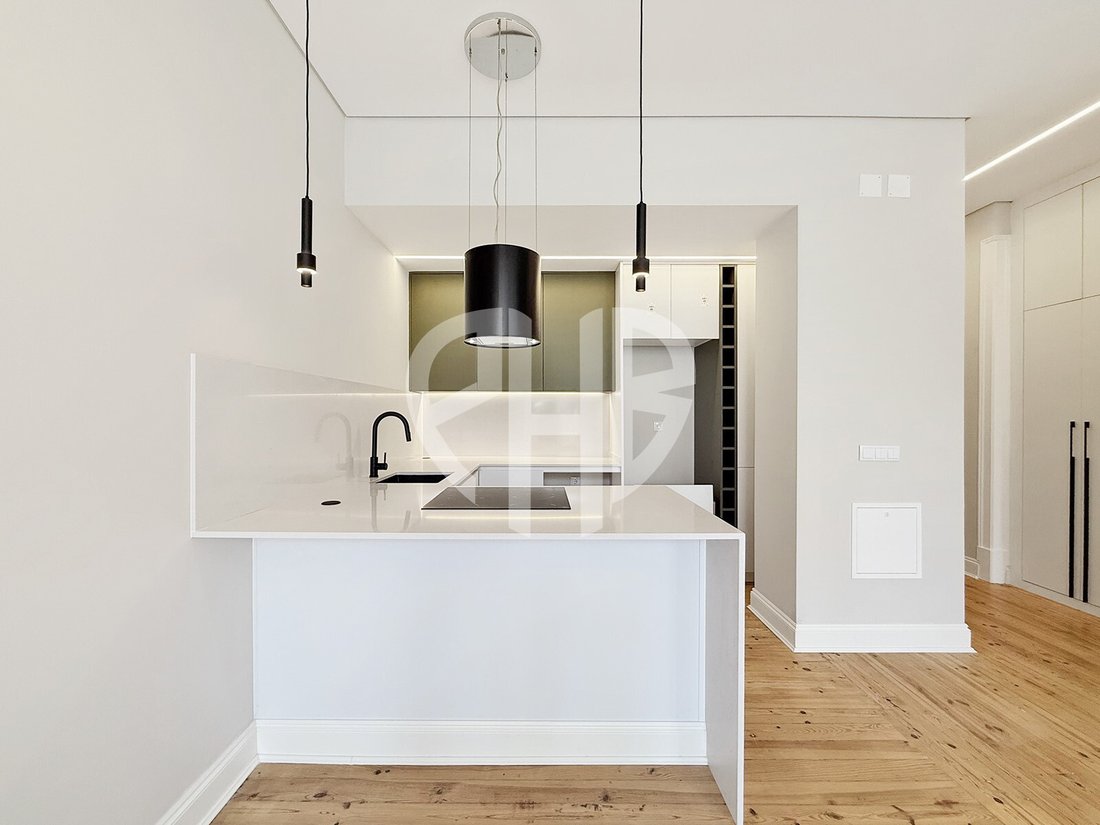 Apartment in Areeiro, Lisbon, Portugal 1 - 18938006