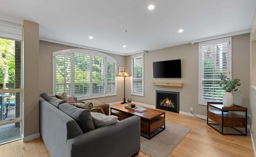 Townhouse in Vancouver, British Columbia, Canada 1