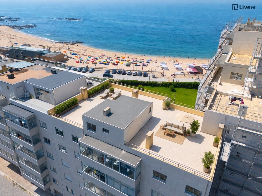 Apartment in Aver-o-Mar, Amorim e Terroso, Porto District, Portugal 1 - 18937929