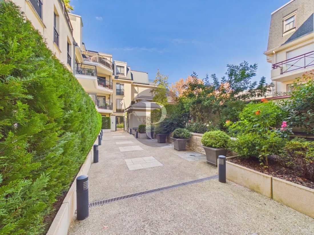 Apartment in Antony, Ile-de-France, France 2 - 18937895