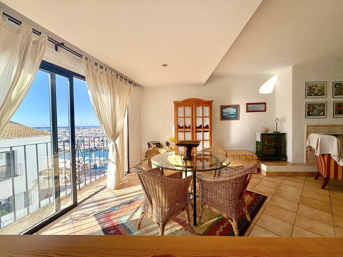 Apartment in Puerto Banus, Marbella, Spain 1 - 18937950