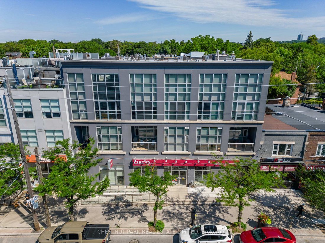 Apartment in Toronto, Ontario, Canada 2 - 18938361
