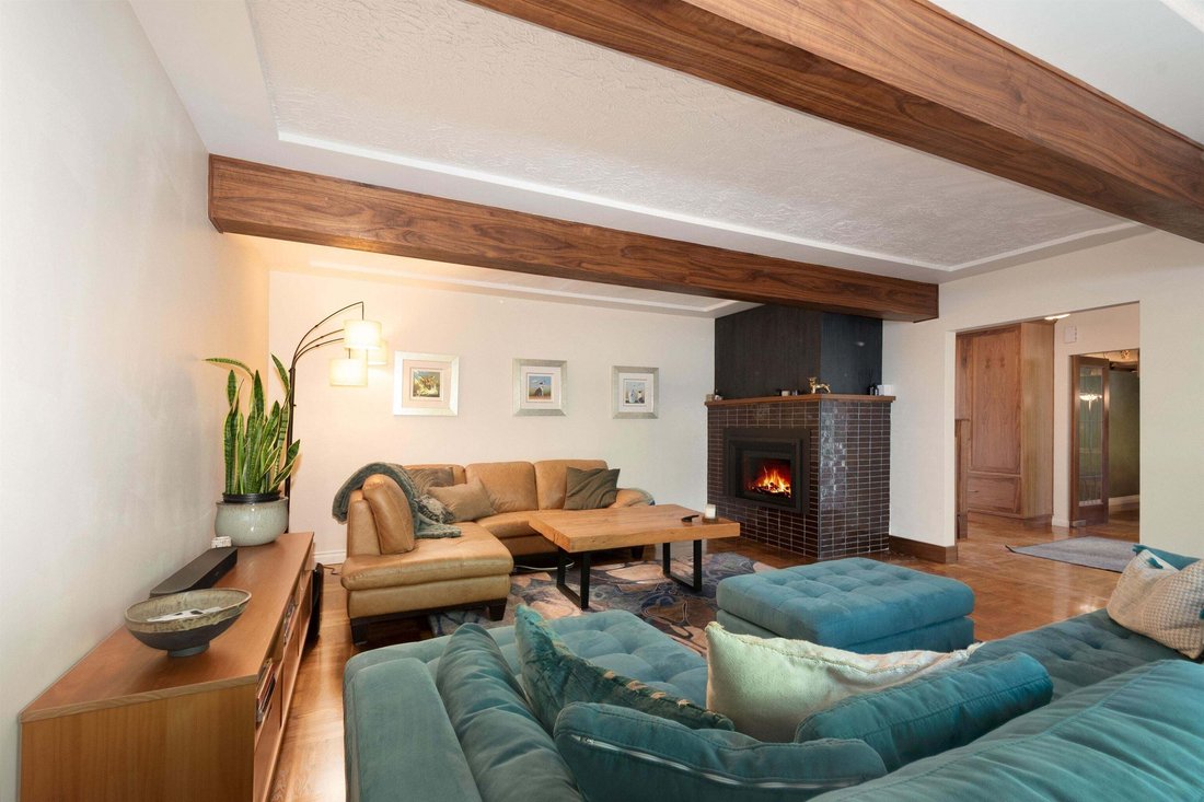 House in North Vancouver, British Columbia, Canada 4 - 18937826