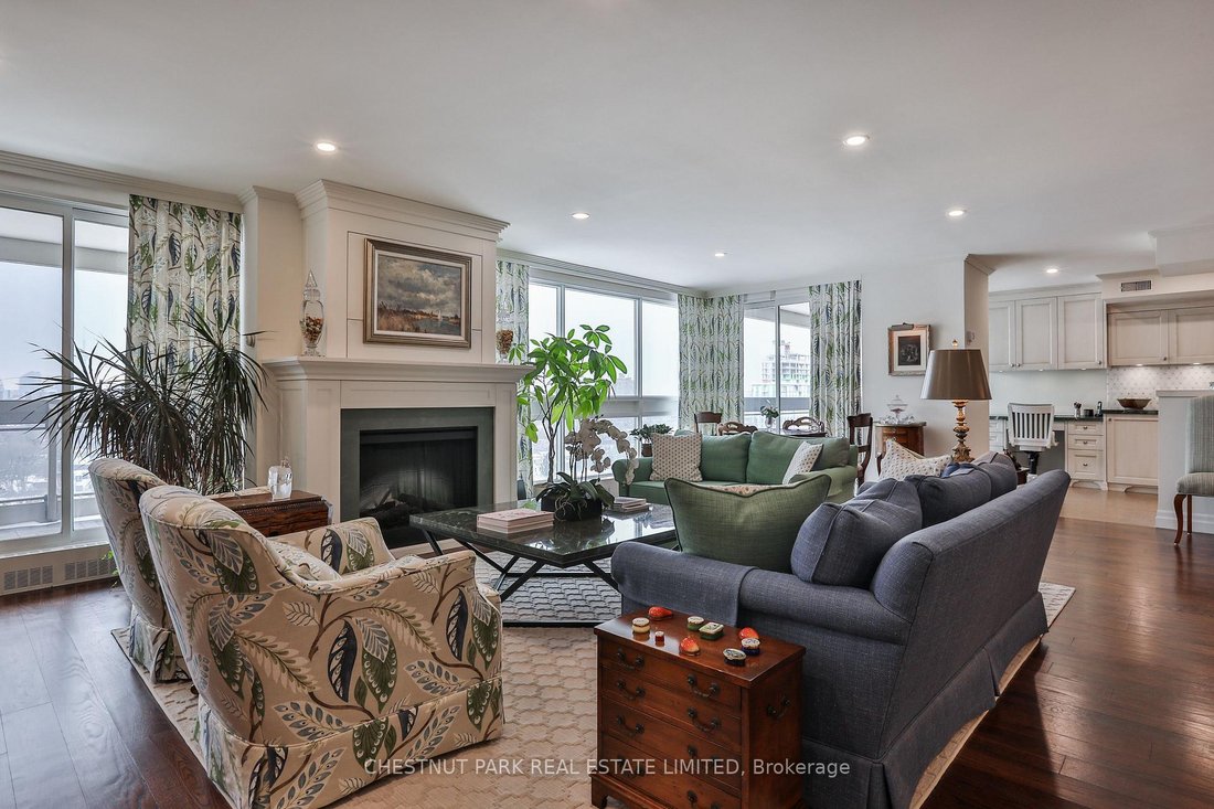 Apartment in Toronto, Ontario, Canada 5 - 18938345