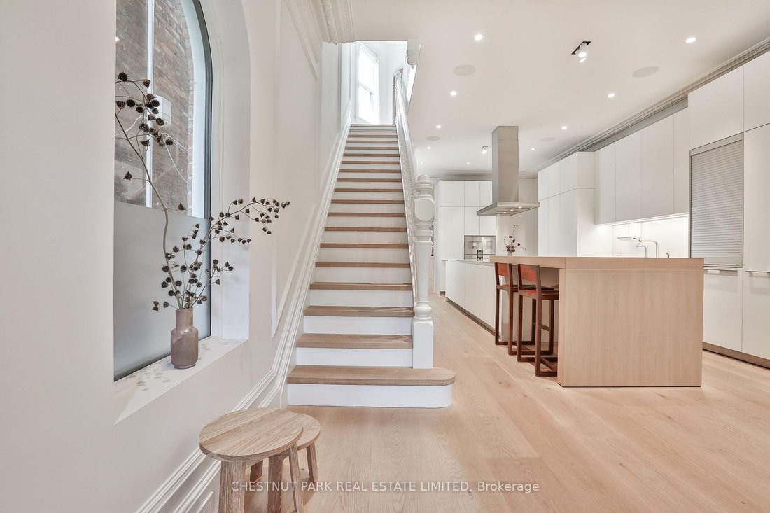 Maison à Toronto, Ontario, Canada 3 - 18938247