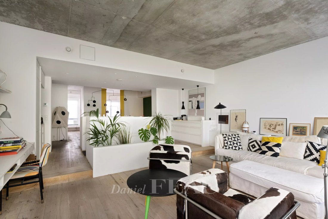 Apartment in Perouses, Paris, Ile-de-France 4 - 18937820
