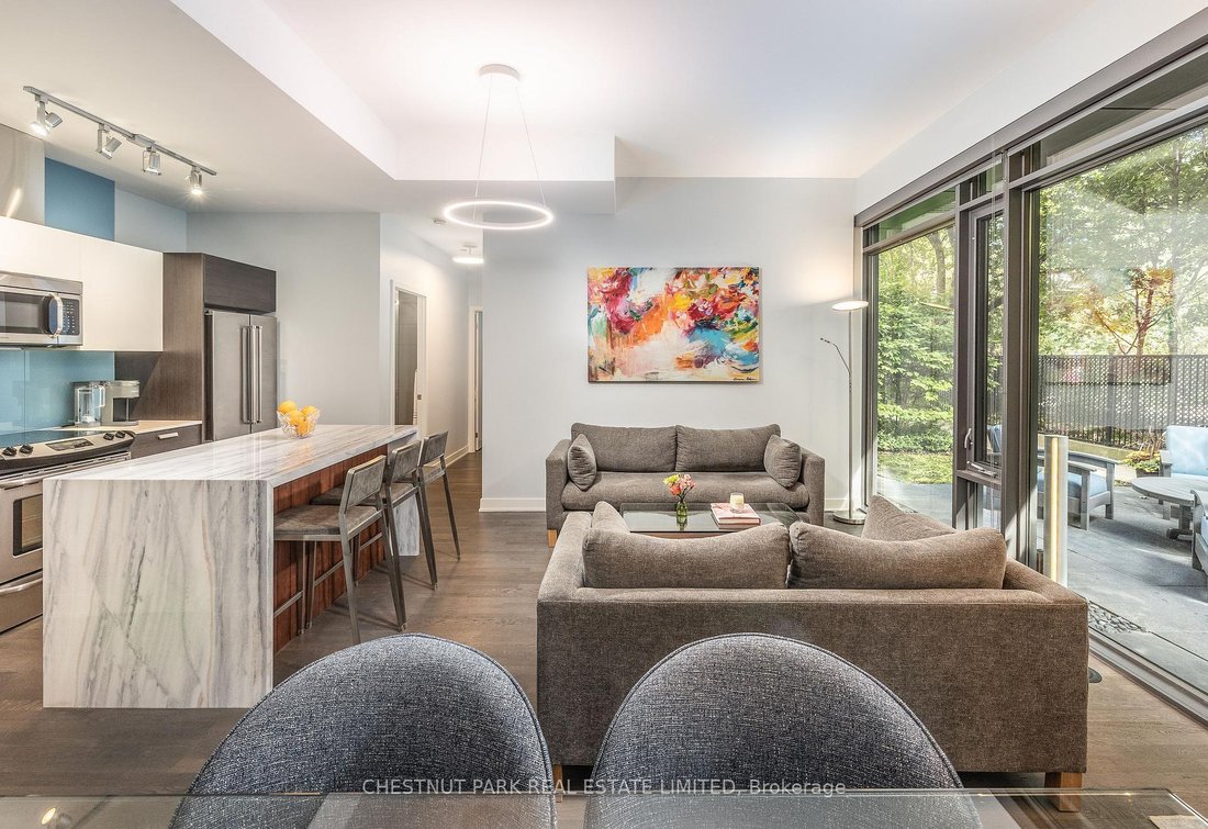 Apartment in Toronto, Ontario, Canada 5 - 18938256