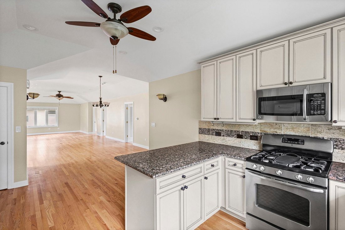 Land in Hinsdale, Illinois, United States 5 - 18938072