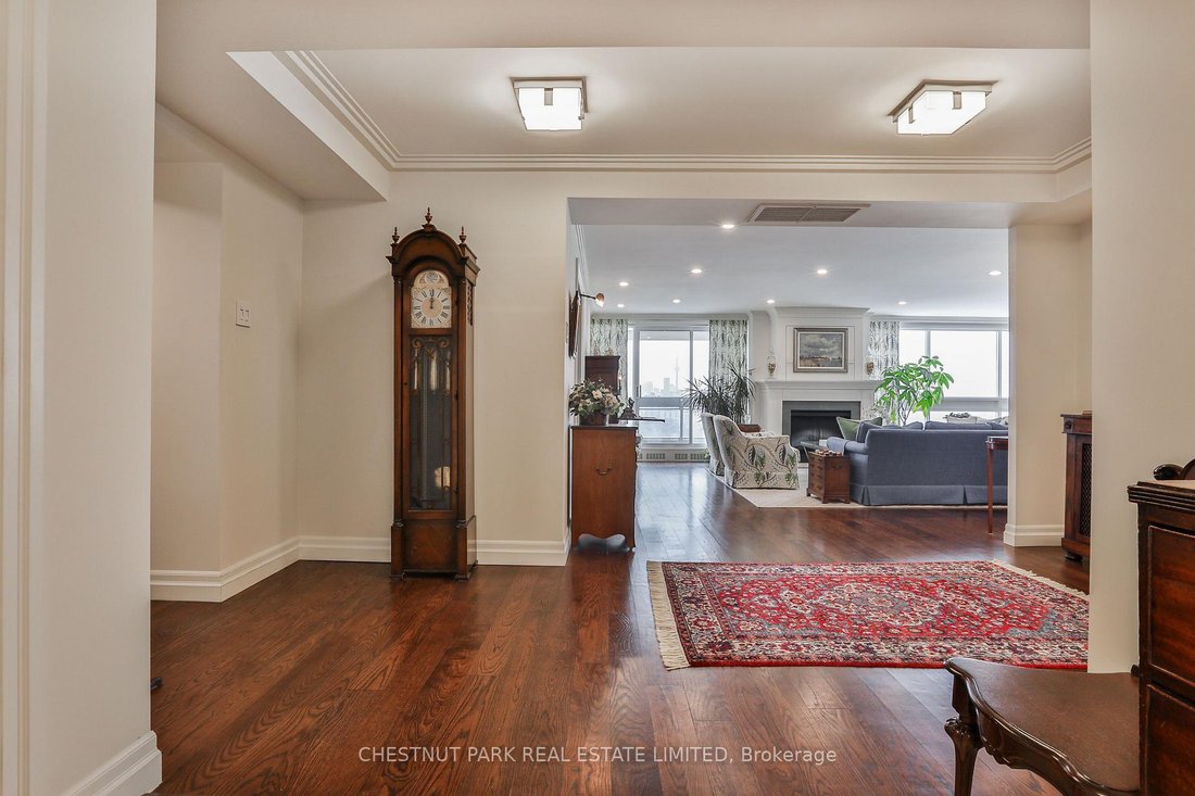 Apartment in Toronto, Ontario, Canada 3 - 18938345