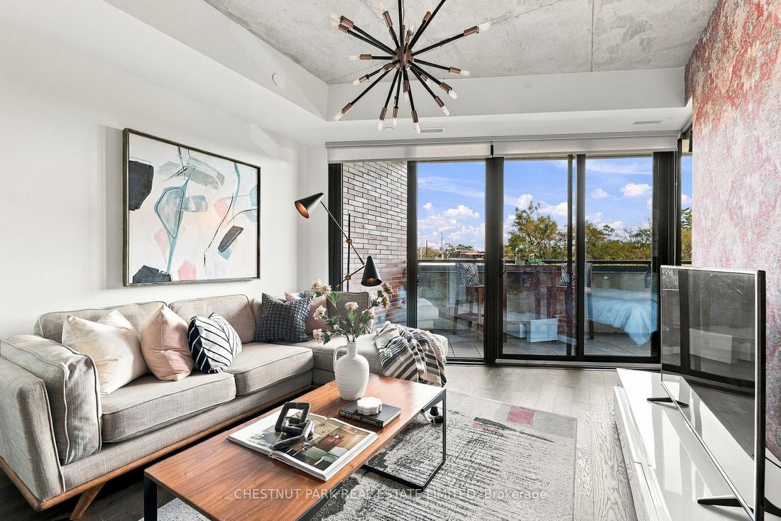 Apartment in Toronto, Ontario, Canada 2 - 18938330
