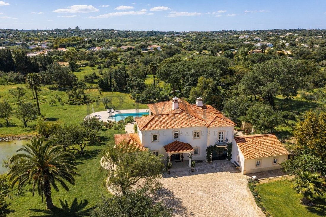 House in Almancil, Algarve, Portugal 2 - 18938228