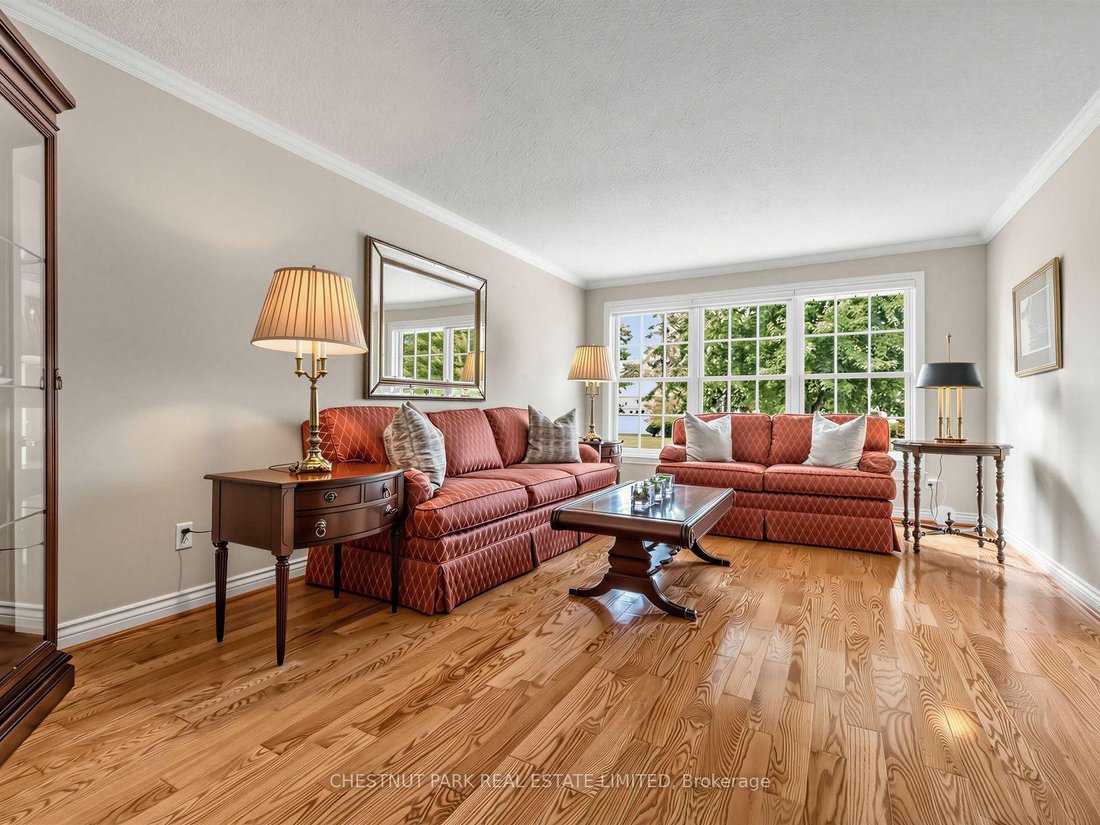 House in Toronto, Ontario, Canada 4 - 18938336