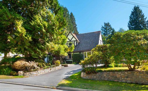 House in North Vancouver, British Columbia, Canada 1