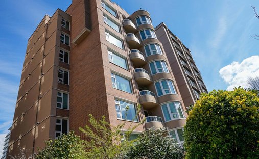 Condo in Vancouver, British Columbia, Canada 1