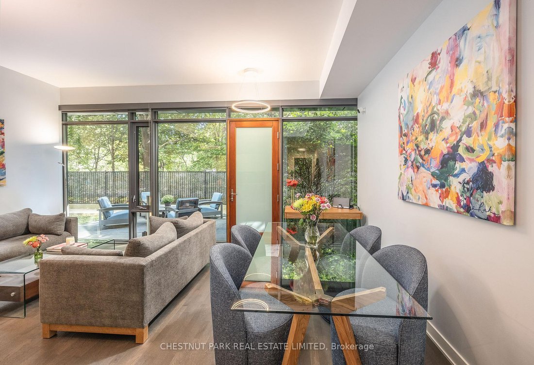 Apartment in Toronto, Ontario, Canada 4 - 18938256