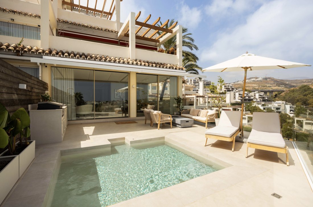 Apartment in Nueva Andalucia, Marbella, Spain 1 - 18938033