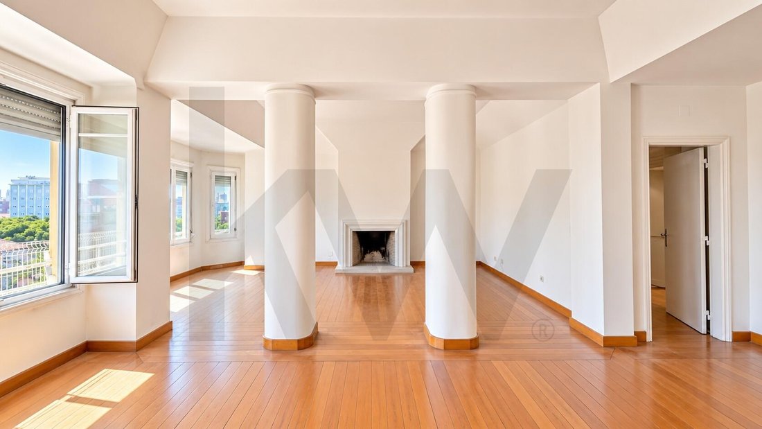 Apartment in Santo Antonio, Lisbon, Portugal 2 - 18937894