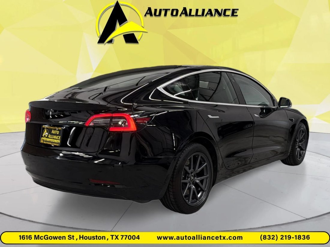 Sedan in Houston, TX, United States 5 - 18938745