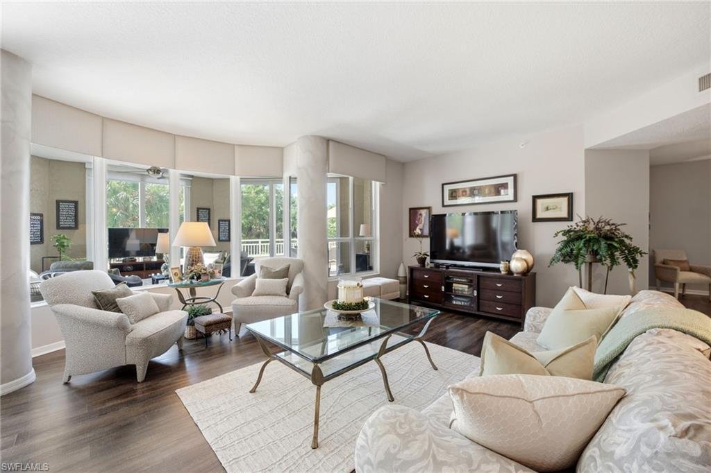 Condo in Bonita Springs, Florida, United States 5 - 18938215