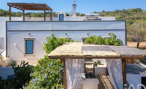 Townhouse in Loule (Sao Clemente), Algarve, Portugal 1