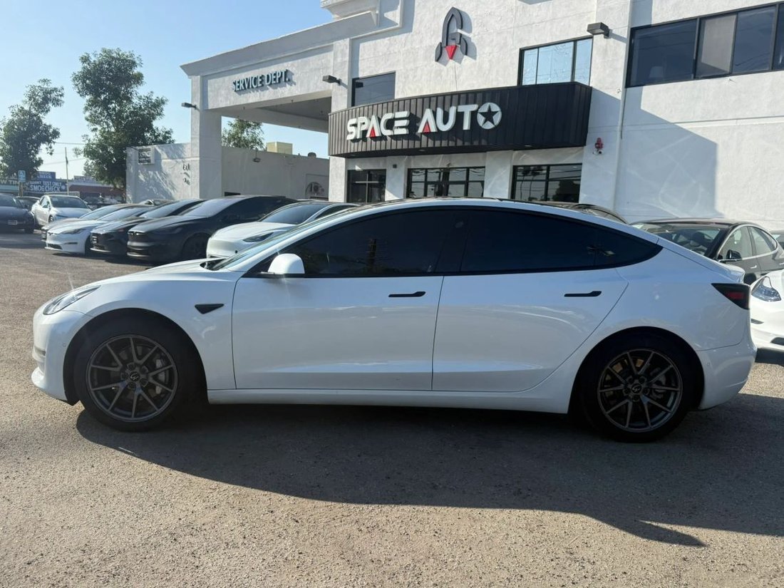 Sedan in Azusa, CA, United States 3 - 18938658
