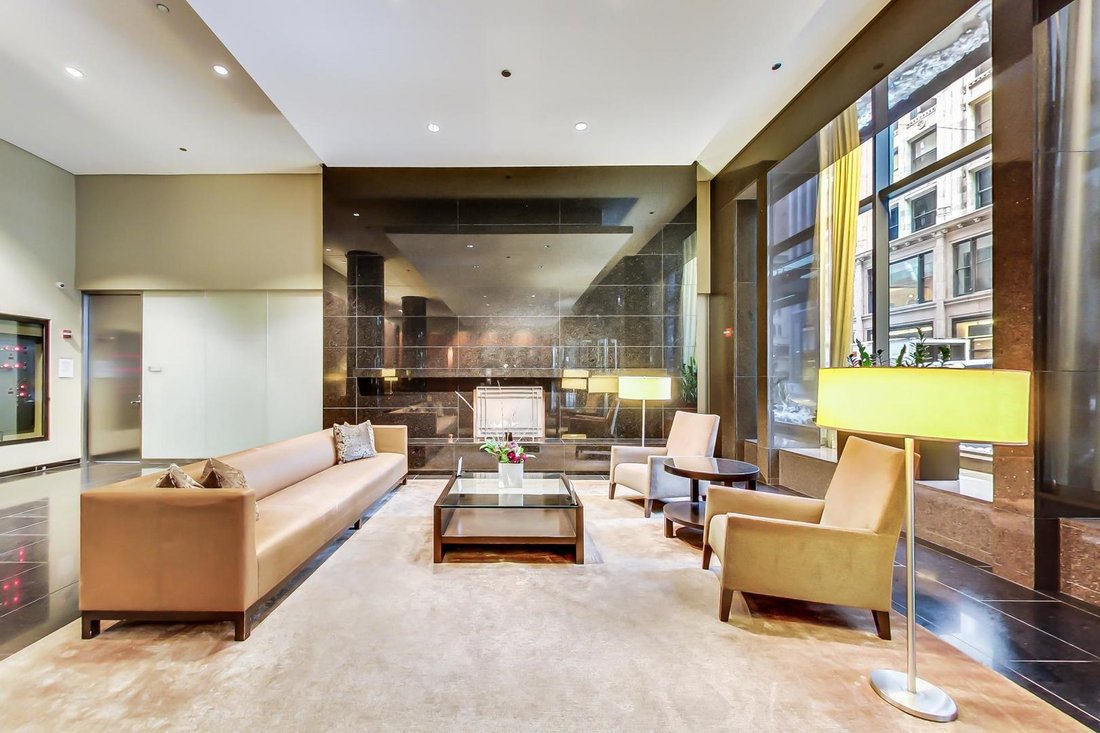 Condo in Chicago, Illinois, United States 4 - 18938232