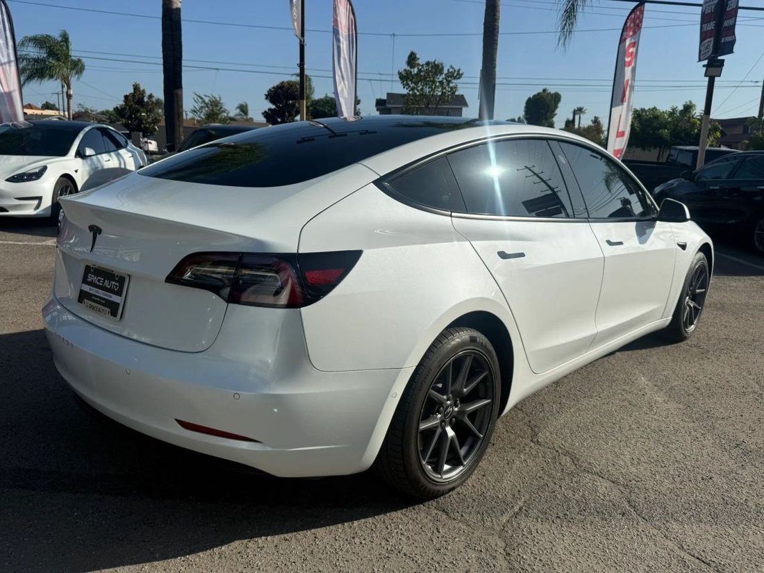 Sedan in Azusa, CA, United States 5 - 18938658