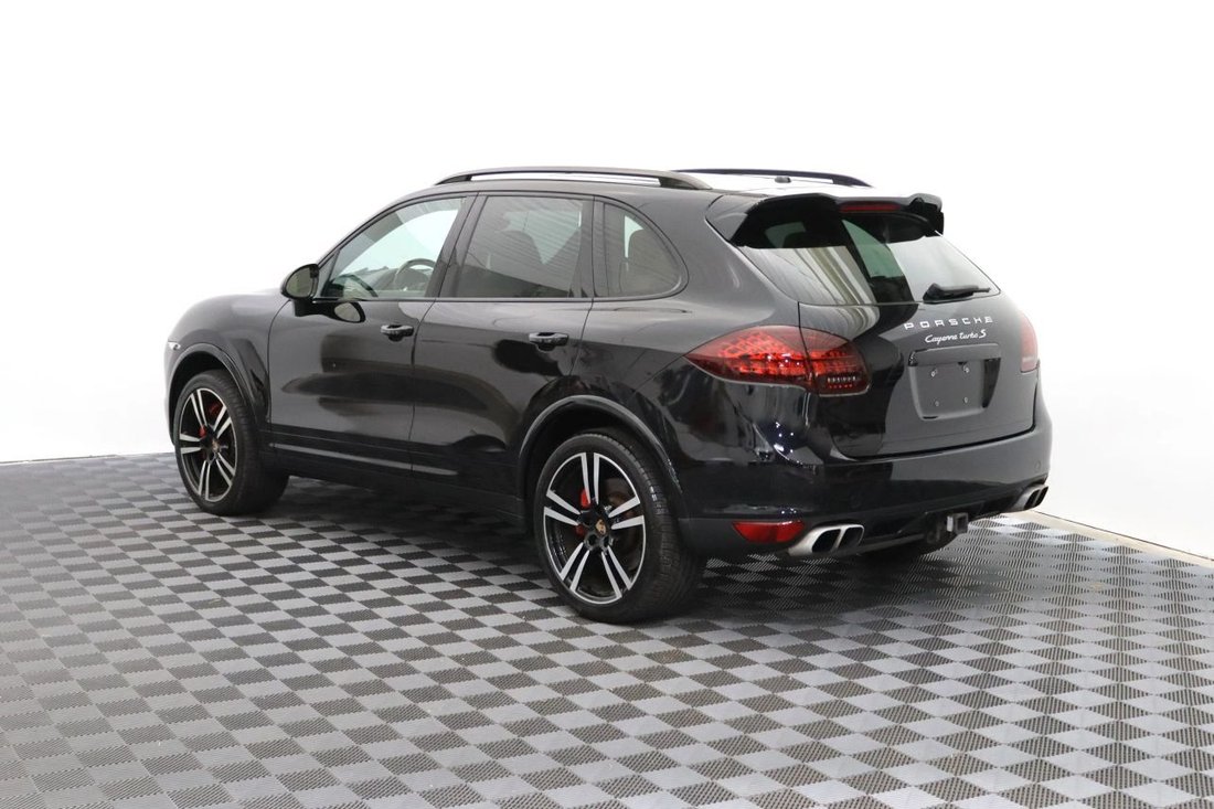 Suv in Schaumburg, IL, United States 4 - 18938692