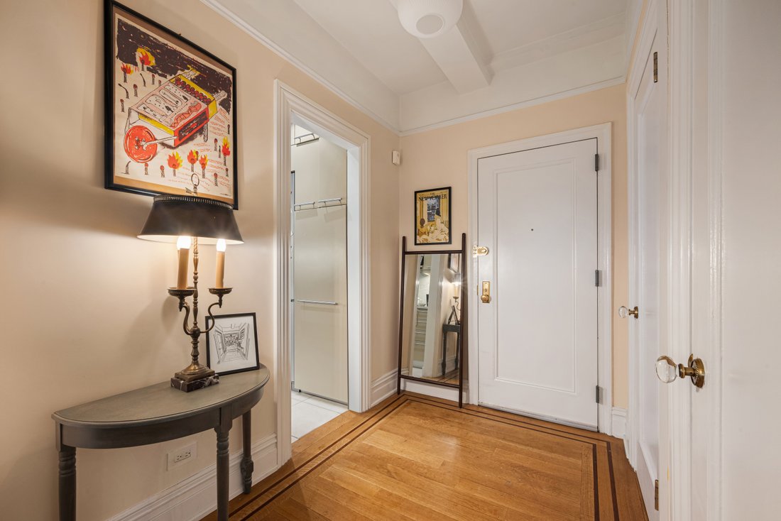Co Op in New York, New York, United States 4 - 18938241