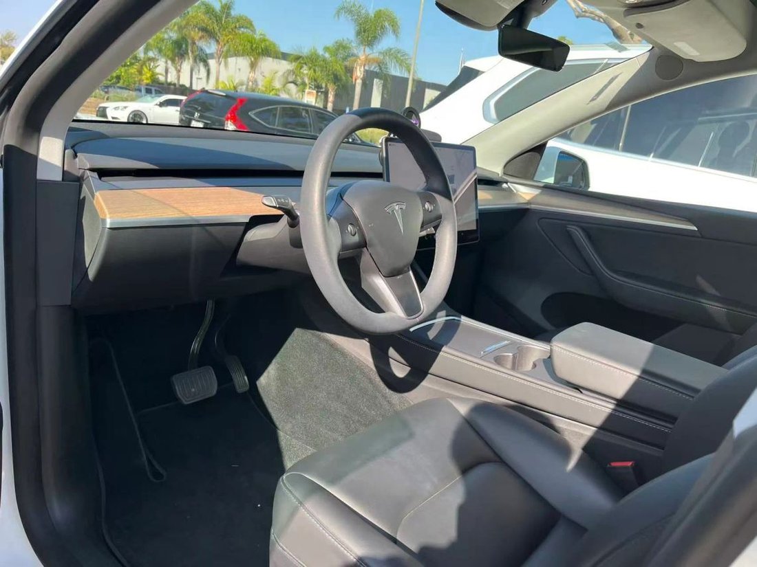 Suv in Costa Mesa, CA, United States 3 - 18938424