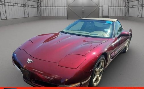 2003 Chevrolet Corvette Convertible 2D in Pontoon beach, IL, United States 1