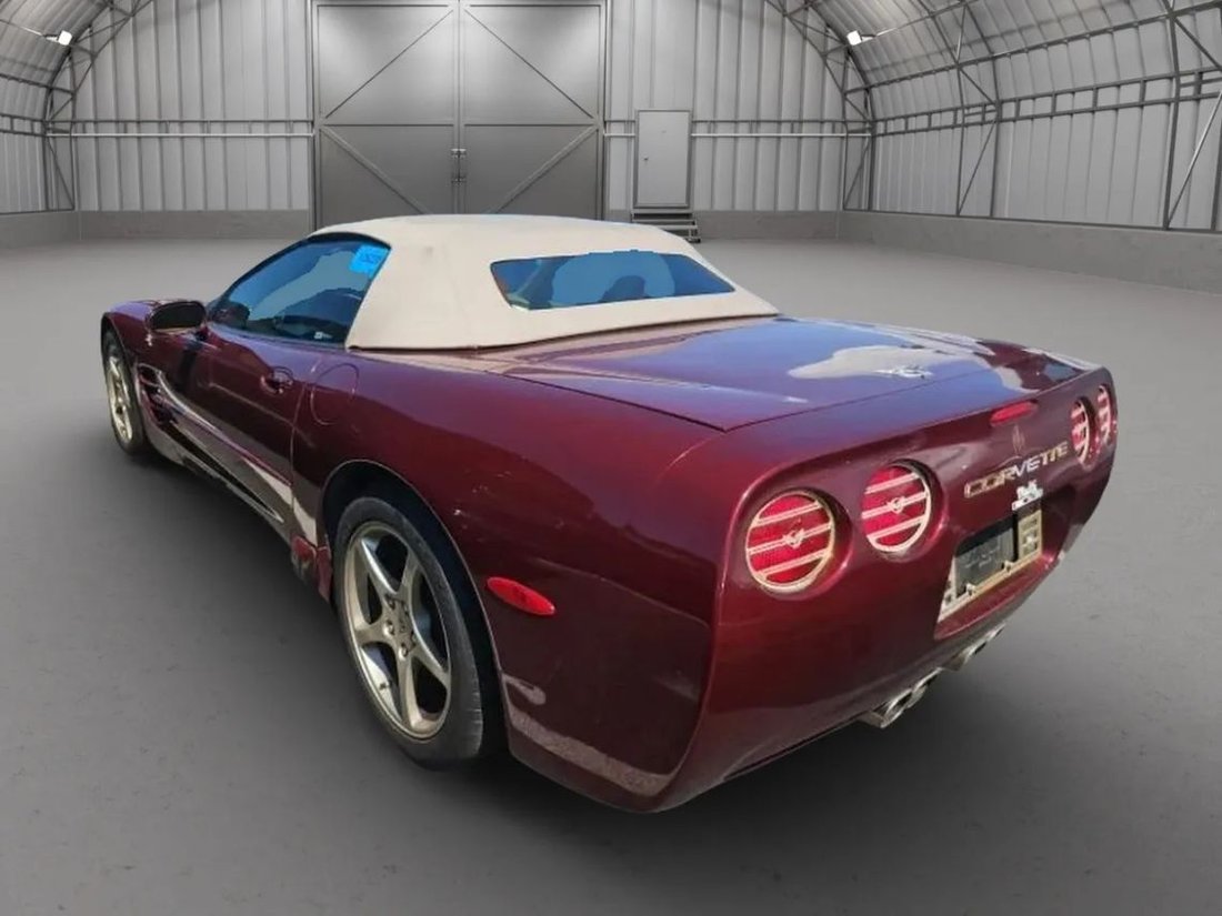 Cabriolet in Pontoon Beach, IL, United States 3 - 18938639
