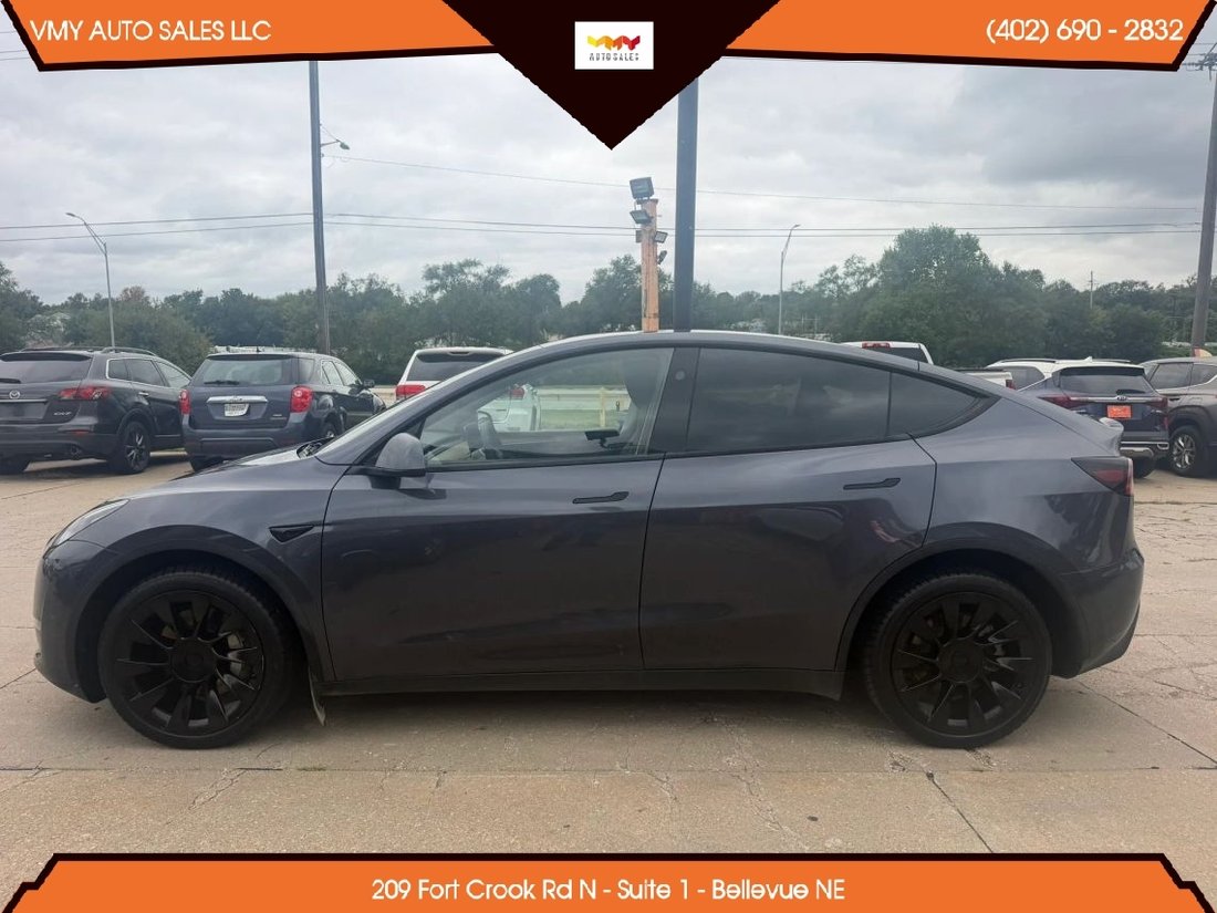 Suv in Bellevue, NE, United States 5 - 18938394
