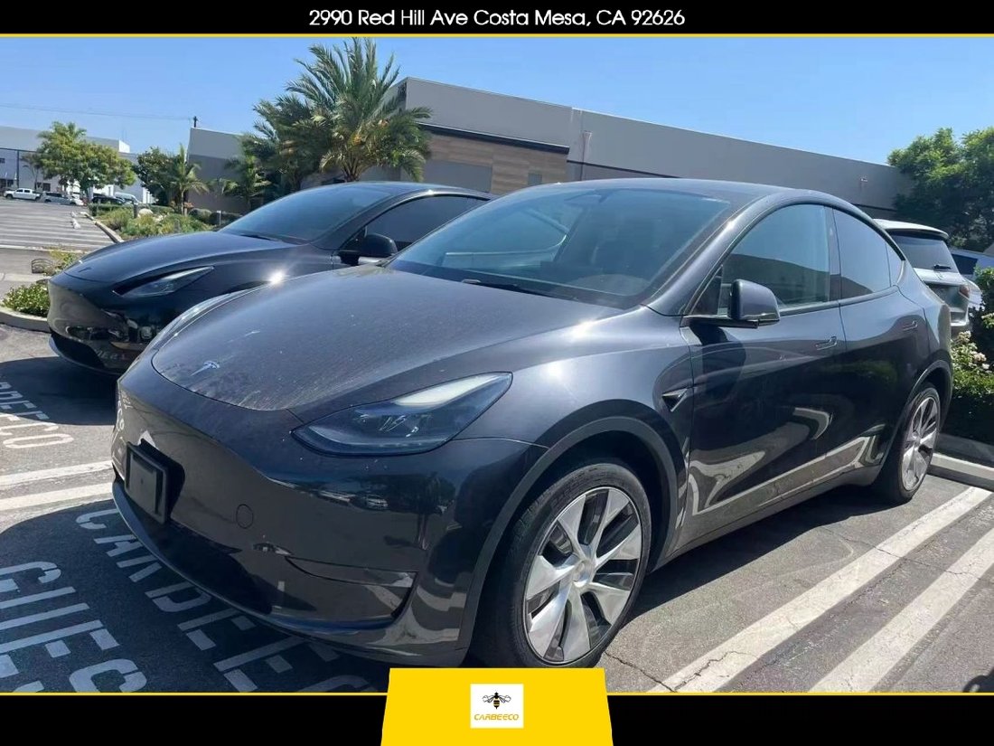 Suv in Costa Mesa, CA, United States 1 - 18938441