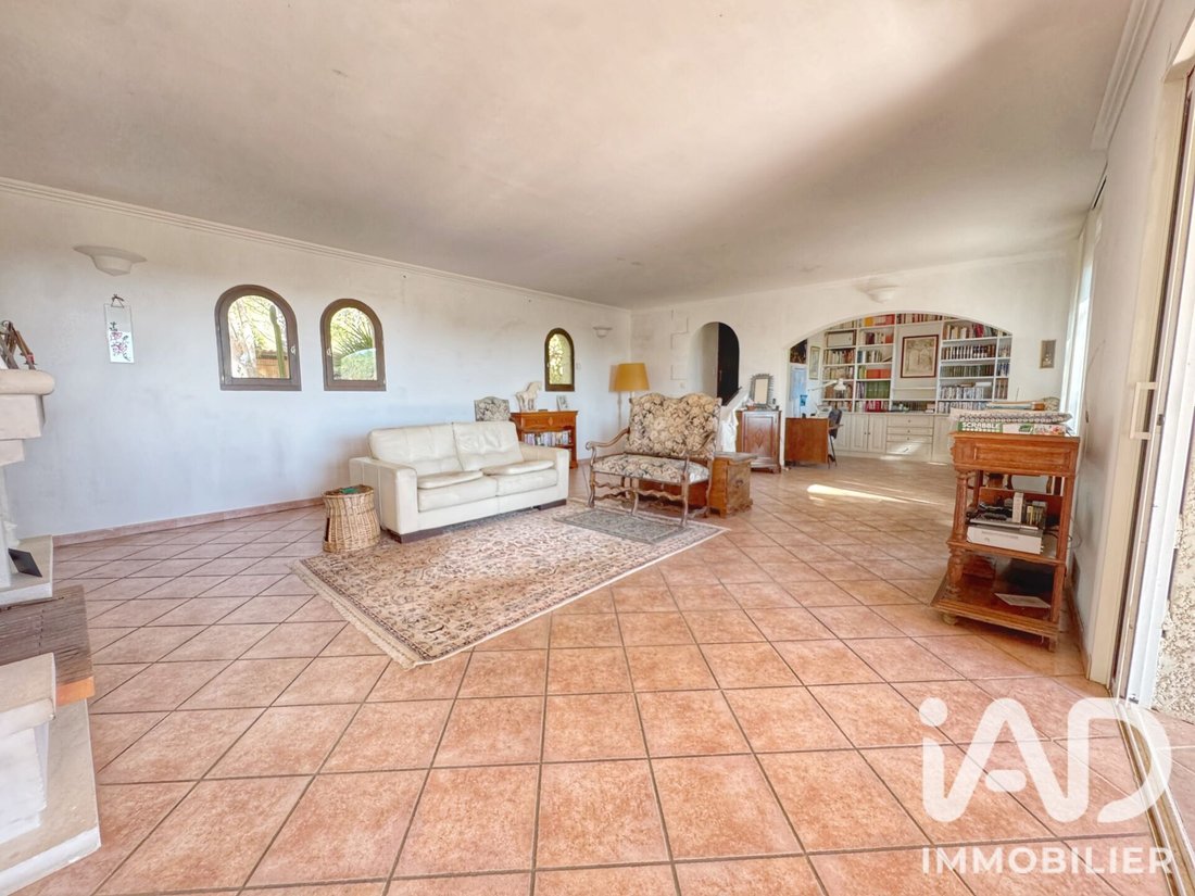 House in Saint-Cyr-sur-Mer, Provence-Alpes-Côte d'Azur, France 3 - 18938908