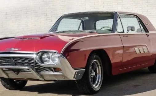 1963 Ford Thunderbird Hardtop Coupe in Addison, TX, United States 1