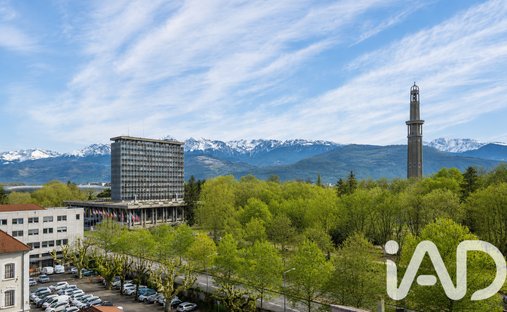 Apartment in Préfecture, Grenoble, France 1