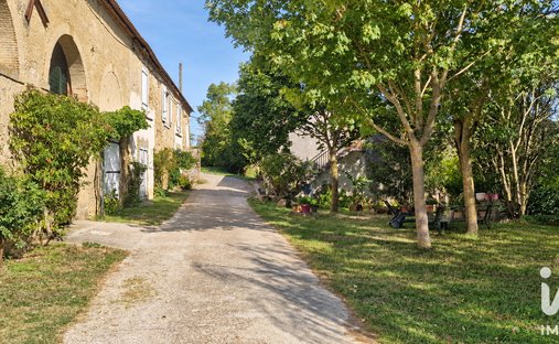 House in Generville, Occitania, France 1