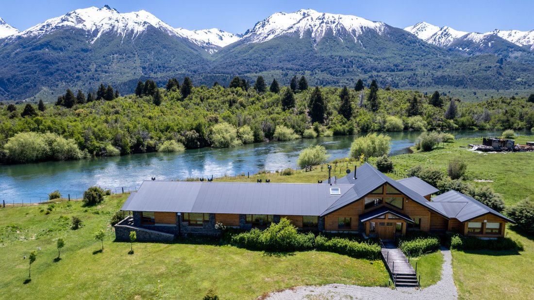 Villa Lago Rivadavia, Chubut Province, Argentina 1 - 18938251