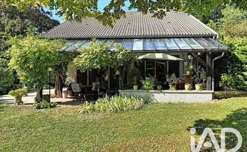 House in Villaz, Auvergne-Rhône-Alpes, France 1