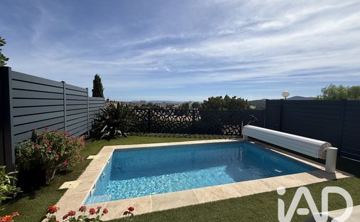 House in Nord Est, Bormes-les-Mimosas, France 1