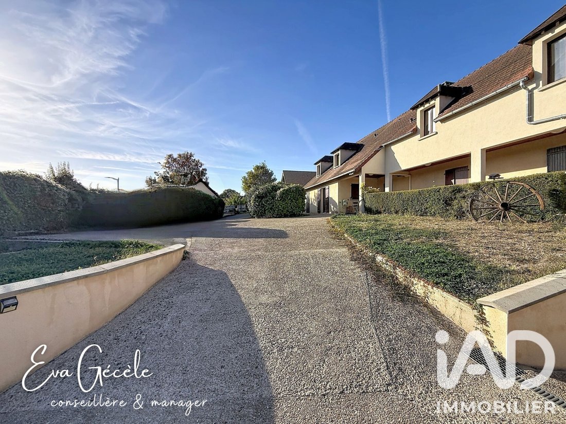 House in Villette, Ile-de-France, France 3 - 18938945