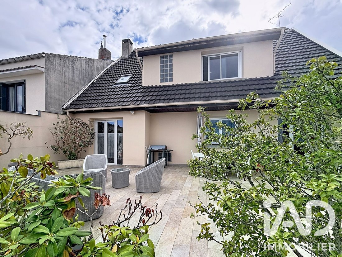 House in Percy Schneider, Clamart, France 1 - 18939010