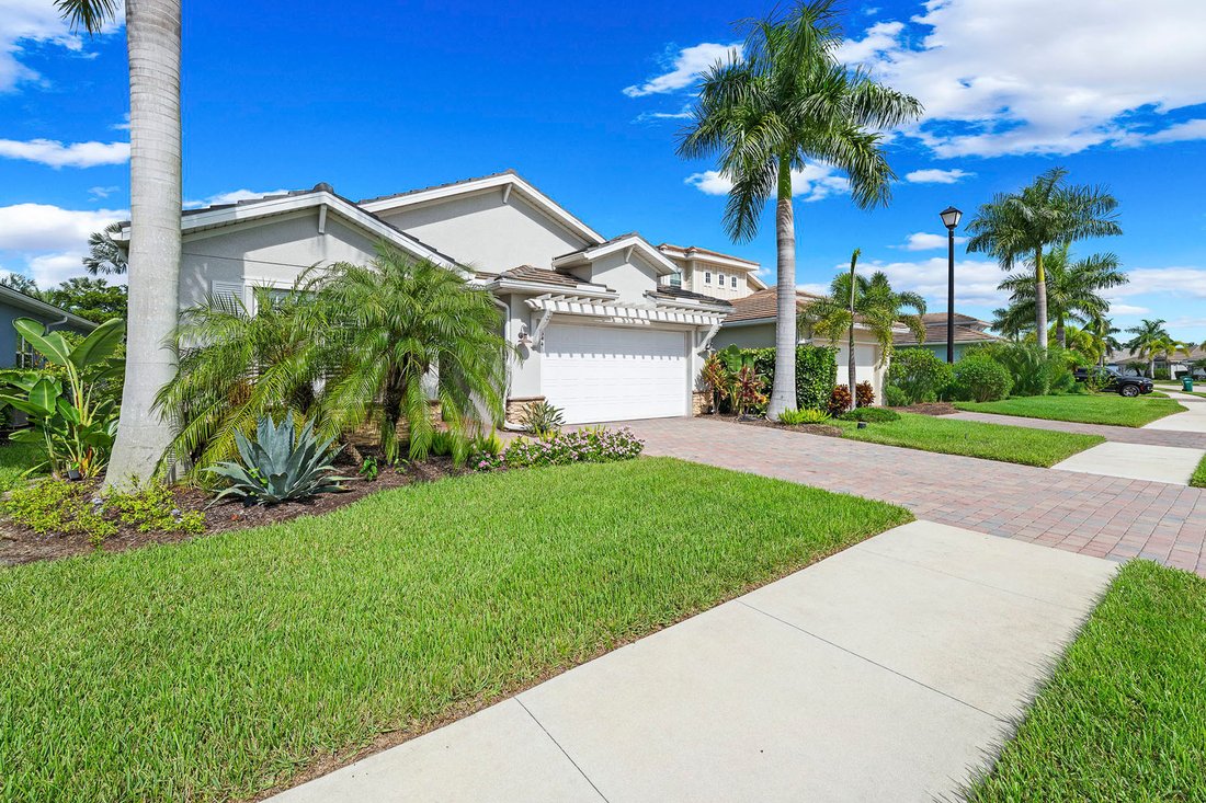 House in Naples, Florida, United States 3 - 18938150