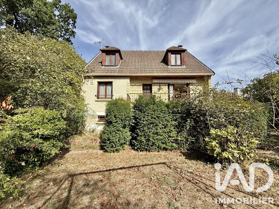 House in Les Pavillons-sous-Bois, Ile-de-France, France 1 - 18938932
